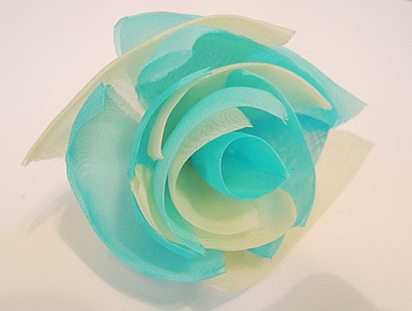 【セール中】2tone rose (ブルー) 1枚目の画像