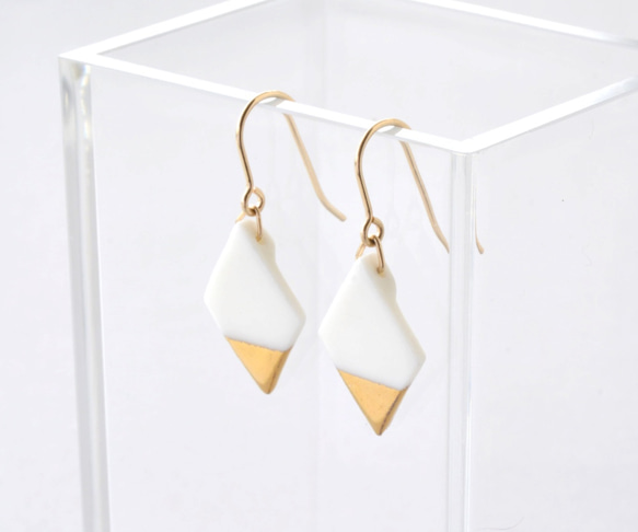 白磁金彩ピアス- diamond plate / bright gold -14kgf 3枚目の画像