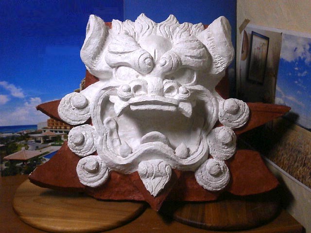 岸本ウラチ　シーサー　ぽーたま　琉球漆喰 岸本ウラチ シーサー ぽーたま 琉球漆喰 Amazon.co.jp: 琉球漆喰