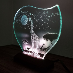 月ウサギとキリンのガラスエッチングパネル・LEDスタンドセット（ランプ・ライト・照明） 3枚目の画像