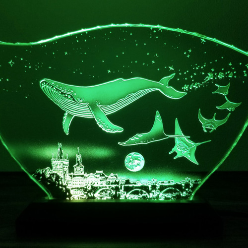 星降る夜・クジラ・マンタ/プラハ ガラスエッチングパネル L