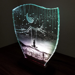 星降る夜・少女と猫　ガラスエッチングパネル・LEDスタンドセット（ランプ・ライト・照明） 4枚目の画像