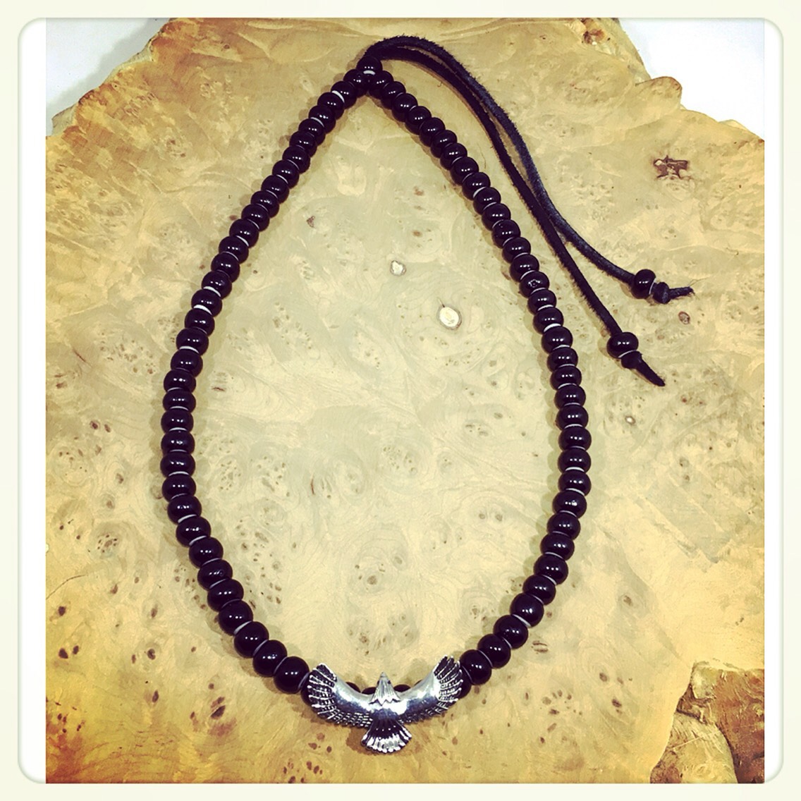 SILVERイーグルTOPホワイトハーツ(黒)ネックレス