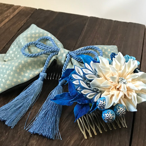 水浅葱のおリボンと青いお花の髪飾り その他ヘアアクセサリー Tea&Veti