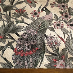 １点のみ✩正絹和柄とサテンのバレッタ（孔雀×黒赤細） 3枚目の画像