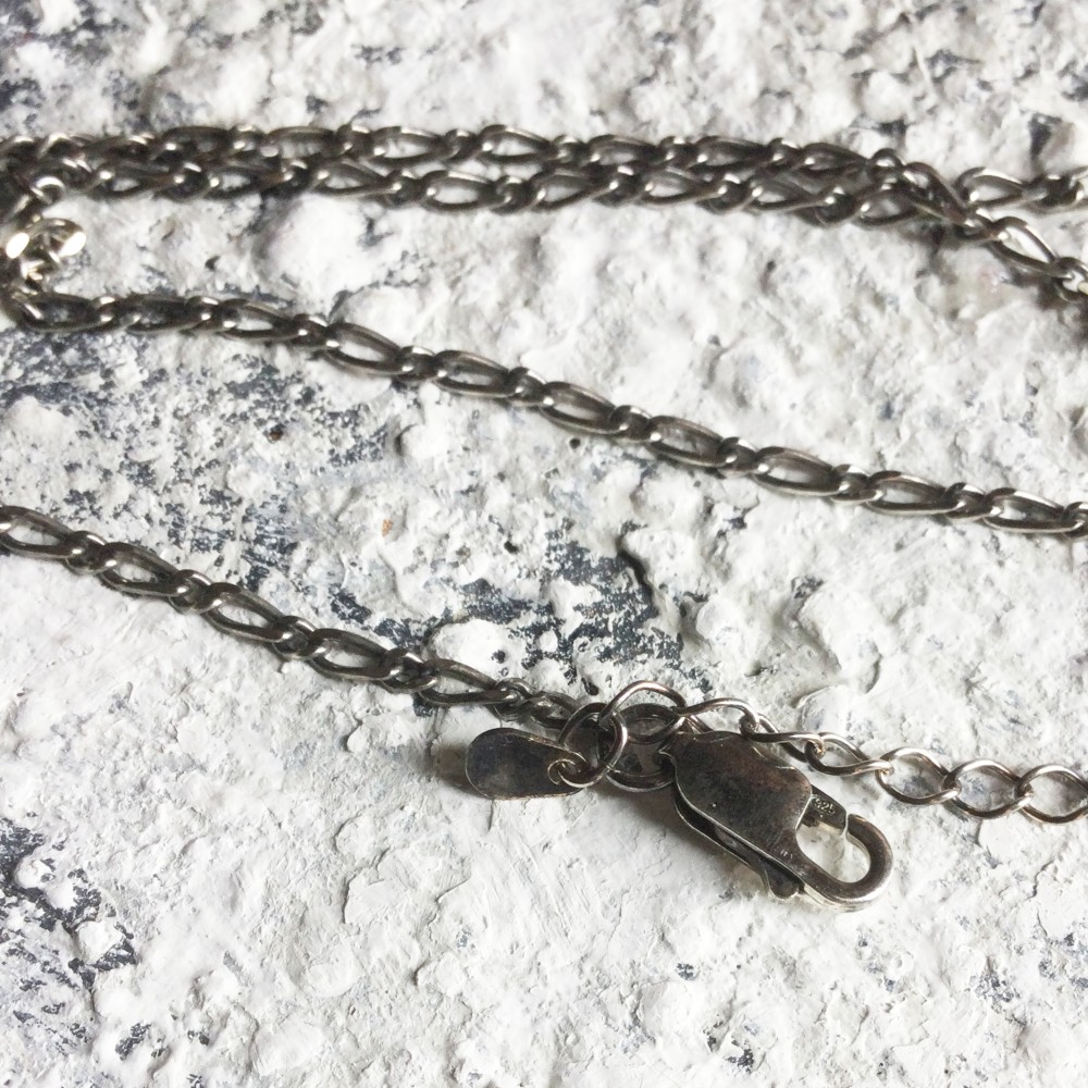 バーブドワイヤー　ペンダントネックレス　オパール＆水晶