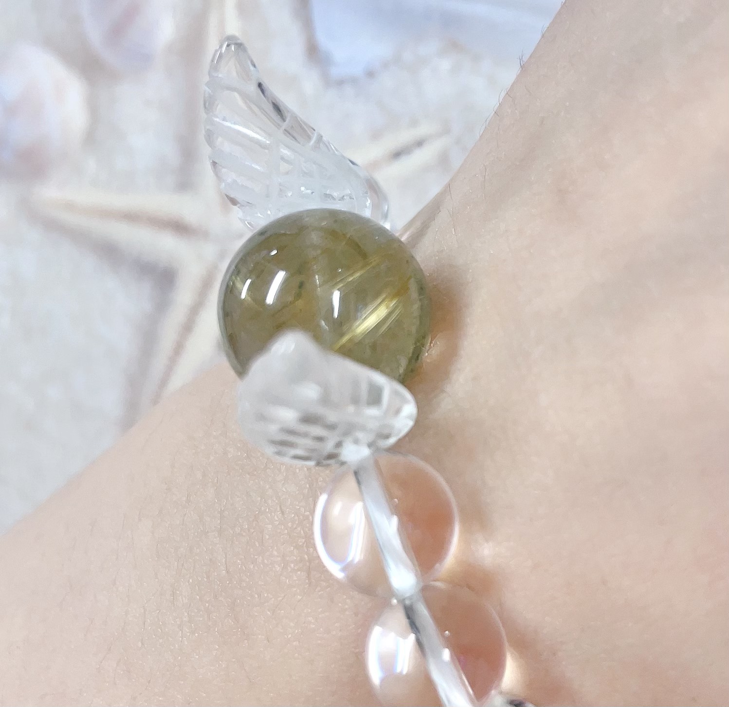 天使のブレスレット(大粒)〜ルチル玉とクリスタルの翼〜 9,240円