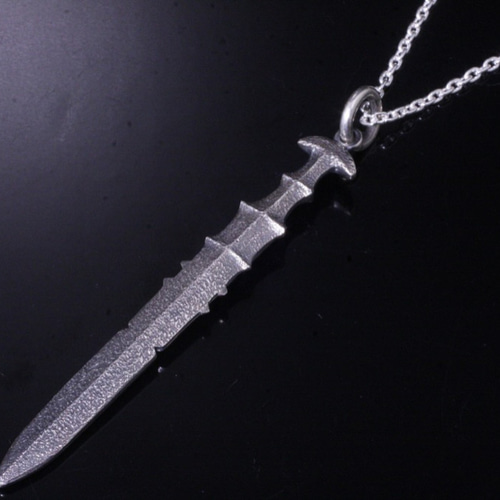 ネックレス メンズ : 天叢雲剣 ペンダント 燻し 草薙の剣 三種の神器