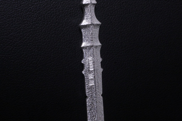 ネックレス メンズ : 天叢雲剣 ペンダント 白仕上げ 草薙の剣 三種の神器 燻し仕上げ ブランド 6枚目の画像