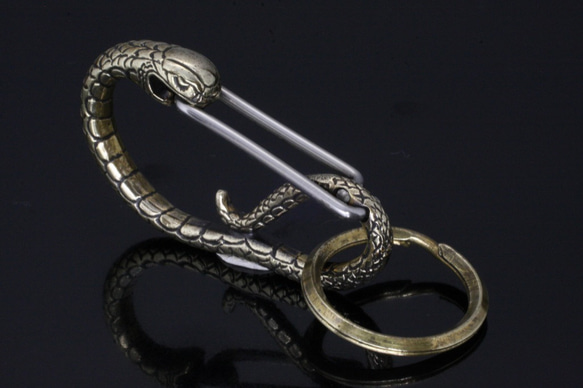 龍頭 蛇カラビナ 真鍮 キーホルダー キーフック スネーク ギフト 1枚目の画像