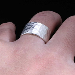 【刻印無料】 指輪 メンズ : 丸 鎚目 シルバー リング 12mm幅 10～27号 シンプル 5枚目の画像