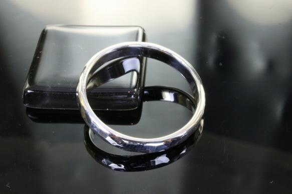 指輪 メンズ レディース : 甲丸 丸 鎚目 シルバーリング 3mm幅 シルバー×K18 4～26号 シンプル 3枚目の画像