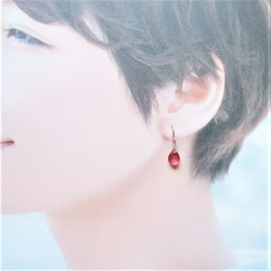 【數量有限/耳環可換】Akane Sora 粉紅色 x 黃色雙色石英 14KGF 鉤形耳環 第6張的照片