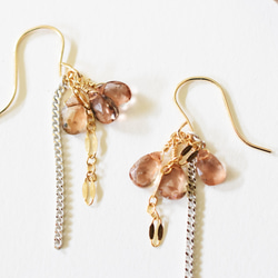 【數量有限，耳環可換】稀有色♪紅柱石手術不銹鋼鉤耳環 第5張的照片