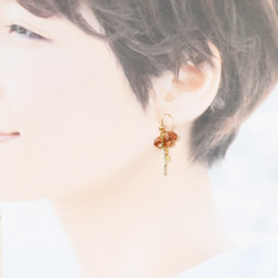 【數量有限，耳環可換】稀有色♪紅柱石手術不銹鋼鉤耳環 第8張的照片