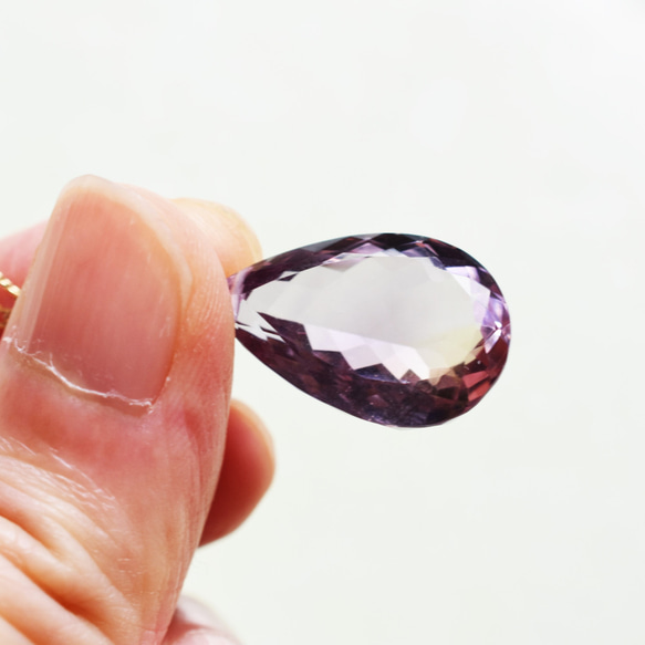 [1件/ JA對形狀]玻利維亞未加熱大紫黃晶珠寶散裝14kgf項鍊50 第4張的照片