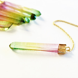 [剩餘 14 件]稀有 ♪ 口紅神秘水晶水晶擺 (綠色粉紅) 第1張的照片