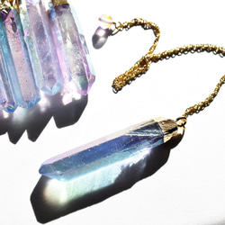 [庫存不足]稀有♪口紅神秘水晶水晶擺飾（藍粉紅色） 第1張的照片