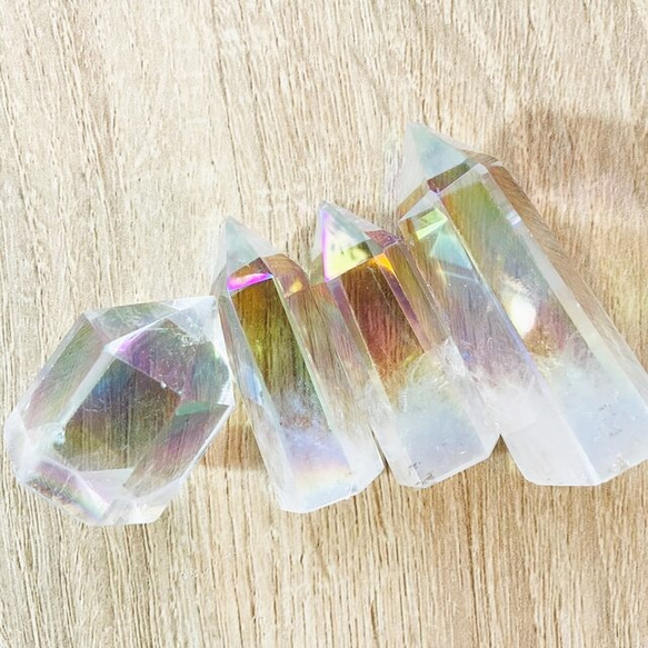 [限量供應，翻譯中] Clear Aura Crystal Cluster Crystal 第5張的照片