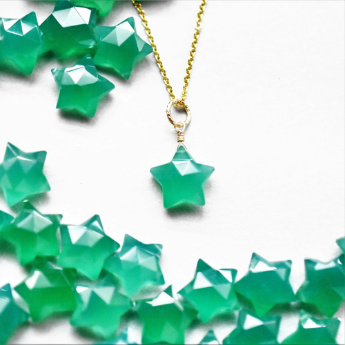 限定数のみ】星降る グリーンオニキス 大粒スターカット サージカル