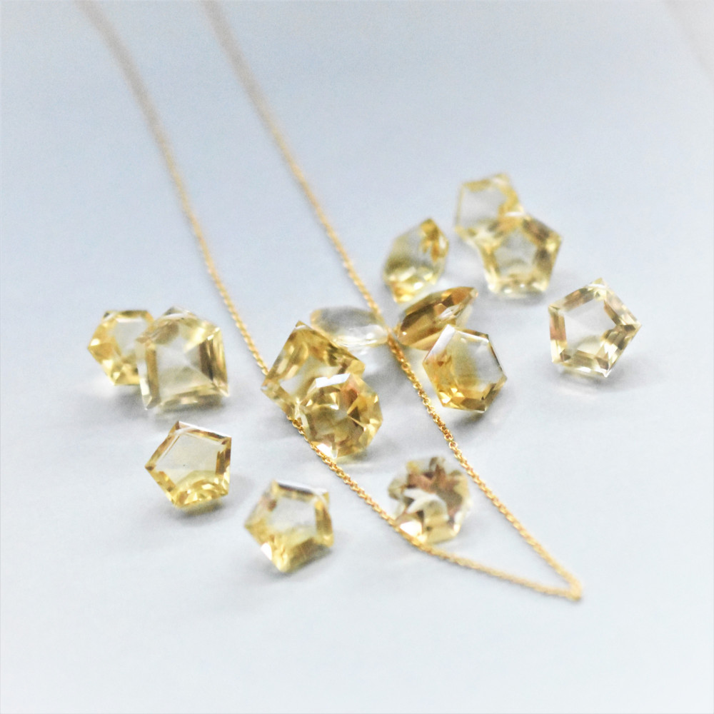 【各１・SELECT】Lタイプ　星のカケラ　シトリン　フリージェムカット　サージカルステンレスチェーンネックレス40cm