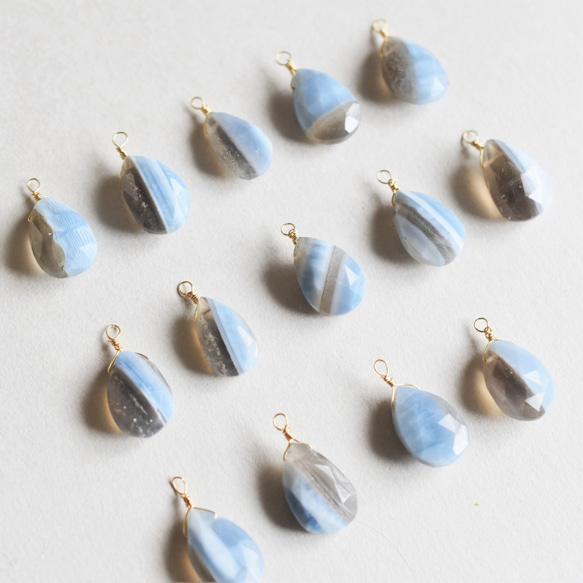 半額SALE【SJのみ】ストライプオパール　ペアシェイプMサイズ　サージカルステンレスネックレス40cm 1枚目の画像