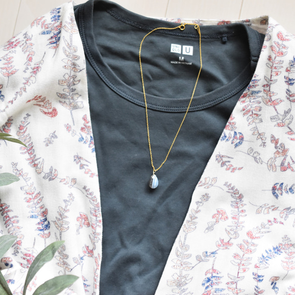 半額SALE【SJのみ】ストライプオパール　ペアシェイプMサイズ　サージカルステンレスネックレス40cm 5枚目の画像