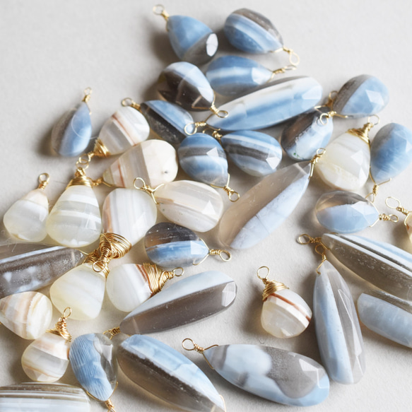 半額SALE【SJのみ】ストライプオパール　ペアシェイプMサイズ　サージカルステンレスネックレス40cm 6枚目の画像