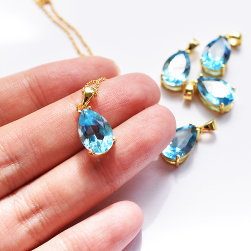 未使用❣️ブルートパーズエメラルドカット水色宝石ネックレス Amazon | [Gem Stone King] 10.1カラット 天然 ロンドンブルー
