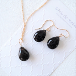 【數量有限】14毫米俄羅斯AAA級黑石英梨形光滑不銹鋼項鍊 第9張的照片