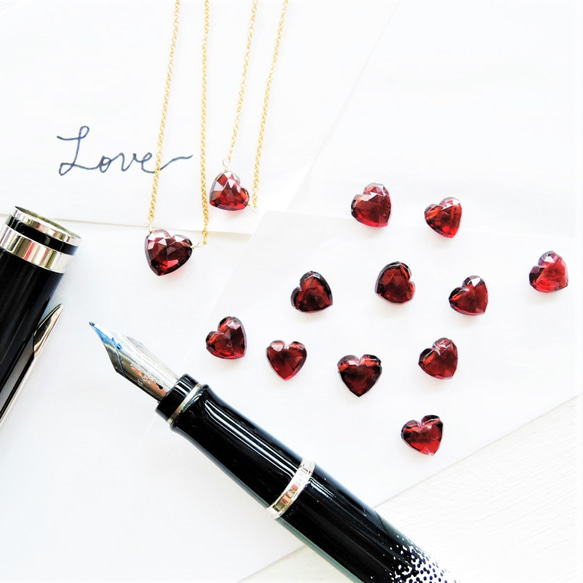 精選【數量有限 - 目前僅S碼】莫三比克石榴石心型醫用不鏽鋼項鍊 40厘米 第1張的照片