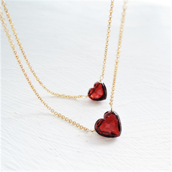 精選【數量有限 - 目前僅S碼】莫三比克石榴石心型醫用不鏽鋼項鍊 40厘米 第8張的照片