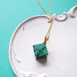 [1分/C]亮綠色大理石！ Earth Stone Cube Chrysocolla 14kgf50cm 第1張的照片