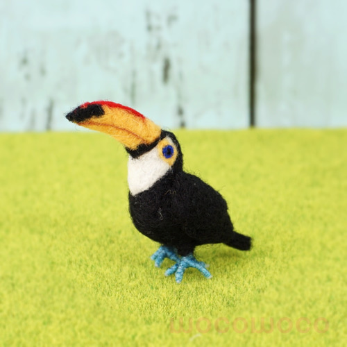 羊毛フェルト 人形 鳥 オオハシ 敷き Toucan ハンドメイド