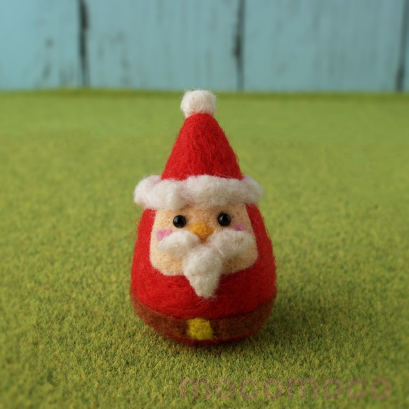 【オンラインワークショップ企画用キット】楽しいニードルフェルティング☆もこもこマスコット・サンタさん☆ 3枚目の画像