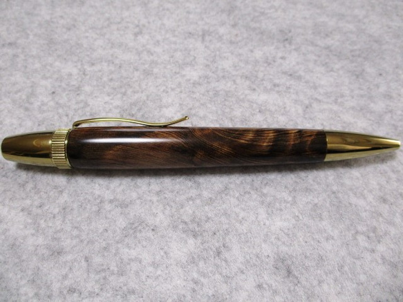 屋久杉　黒油木　光明　ガラスコート　回転式ロングパトリオットボールペン　 4枚目の画像