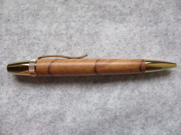 樫の木　縁起木　回転式ロングパトリオットボールペン　　　 3枚目の画像