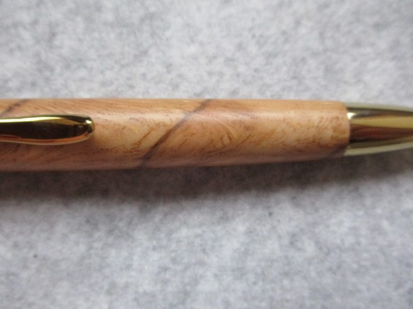 樫の木　縁起木　回転式ロングパトリオットボールペン　　　 4枚目の画像