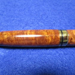 屋久杉泡瘤　ブドウ杢　ガラスコート仕上げ　回転式ヨーロピアンボールペン　　 7枚目の画像