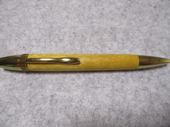 イエローハート　キヌカ仕上げ　回転式ロングパトリオットボールペン 　　 1枚目の画像