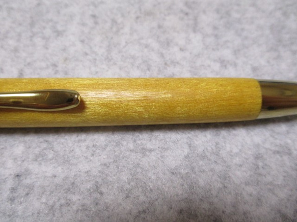 イエローハート　キヌカ仕上げ　回転式ロングパトリオットボールペン 　　 4枚目の画像
