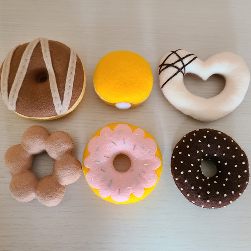 ♬*オーダー詳細ページ♬*　フェルトのおままごと☆ドーナツセット 選べるフェルトの オールドファッションドーナツ1個♡フェルト