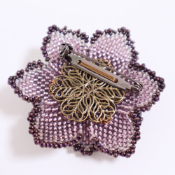 Beaded Flower Brooch (Purple) 第3張的照片