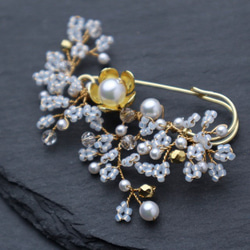 Beaded Flower Brooch(Gold) 第3張的照片