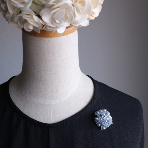 Hydrangea Brooch(Blue) 第8張的照片