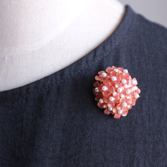 Hydrangea Brooch(Pink) 第10張的照片