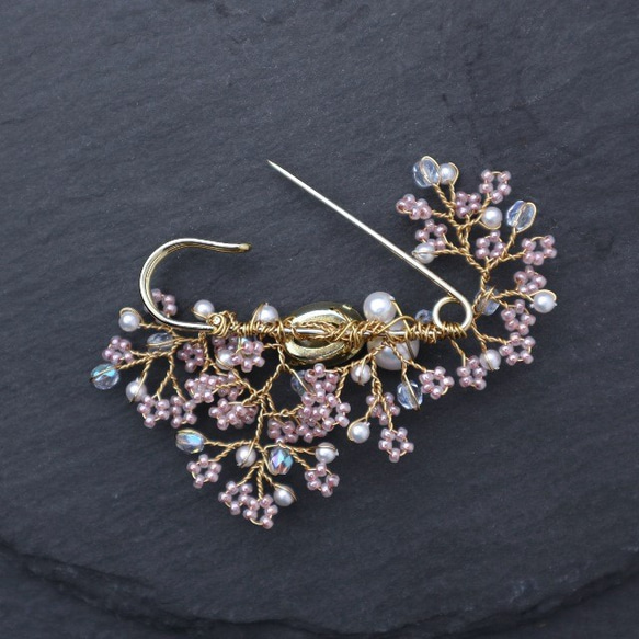 Beaded Flower Brooch(Pink) 第5張的照片