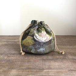 ♡handmade♡ ミナペルホネン　　底がまぁるい巾着バッグ まる底巾着バッグ(ミナペルホネン タンバリン柄)グレーグリーン