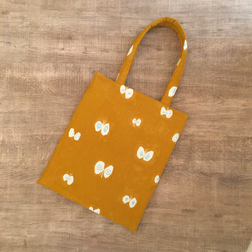 hana haneコーデュロイ A4バッグ(mustard) ミナペルホネンファブリック