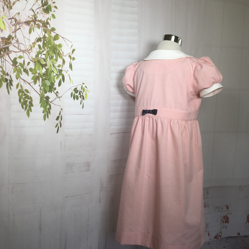 白衿付きサーモンピンクギンガムチェックワンピース130cm 子供服